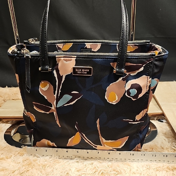 Kate Spade Black and Blue Tote with Modern Design - Picture 2 of 9